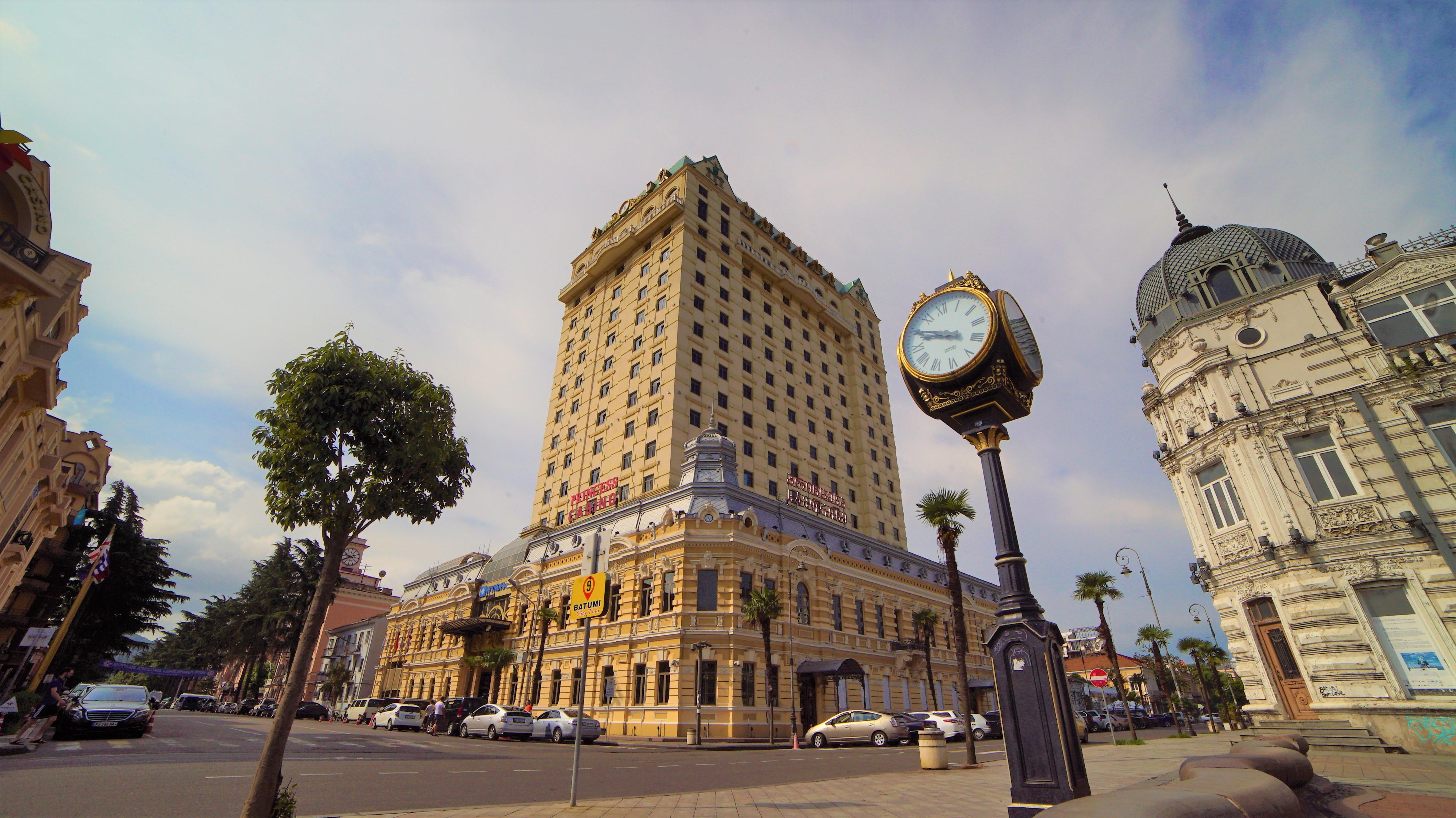 Wyndham Batumi Hotel Ngoại thất bức ảnh